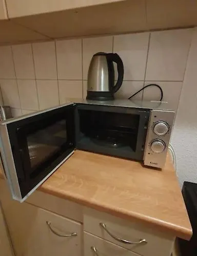 Gemuetliche Monteurwohnung In Bis 6 Personen Lägenhet *